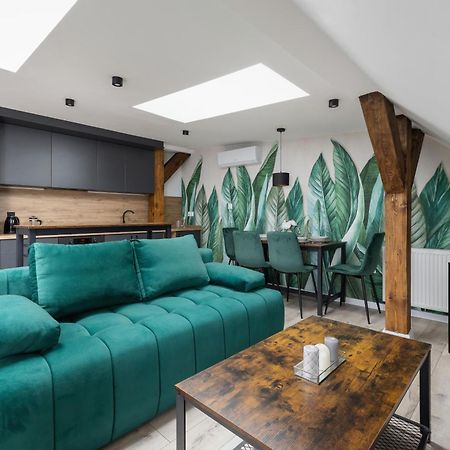 Cosy Apartments Kosciuszki Near The Main Train Station By Noclegi Renters Katowice Esterno foto